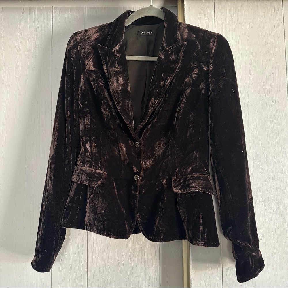 TAHARI Velvet blazer